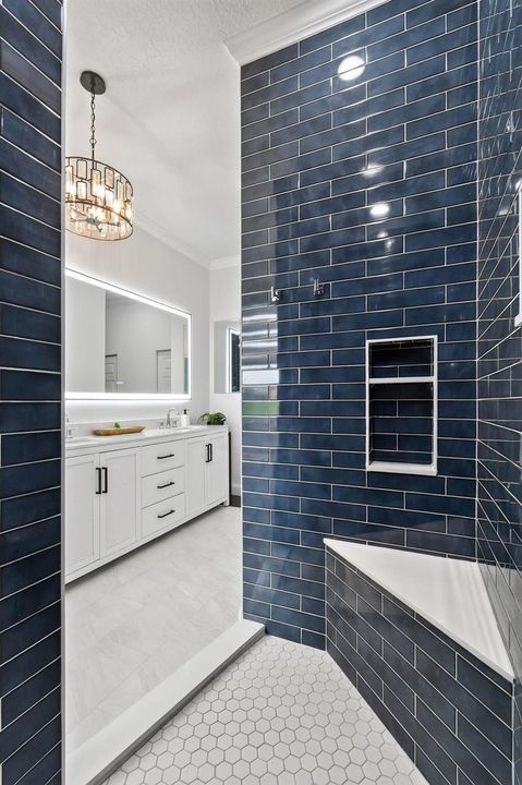 Ensuite Large Shower