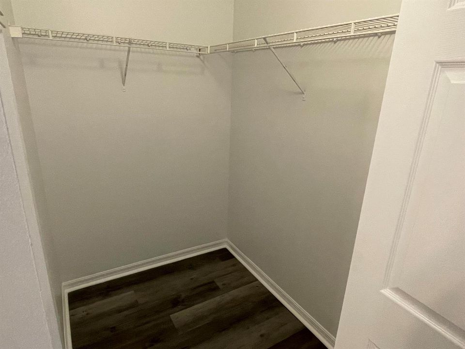 Walk in Closet