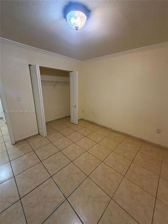 For Rent: $2,300 (2 beds, 2 baths, 900 Square Feet)