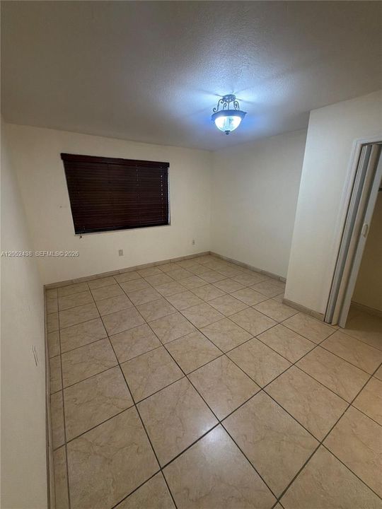 For Rent: $2,300 (2 beds, 2 baths, 900 Square Feet)