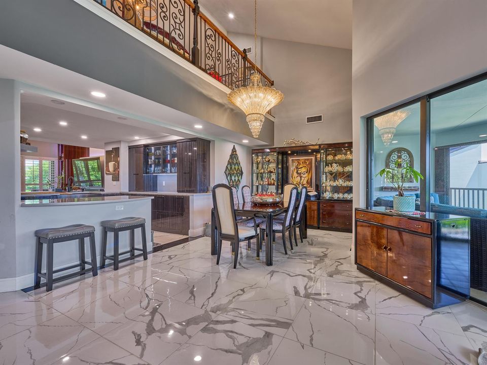 Fully Updated Loft Condo