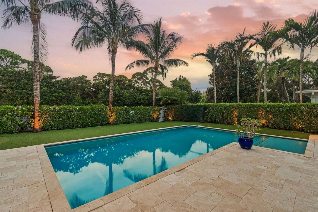 350CaravelleDr-Twilights(9)