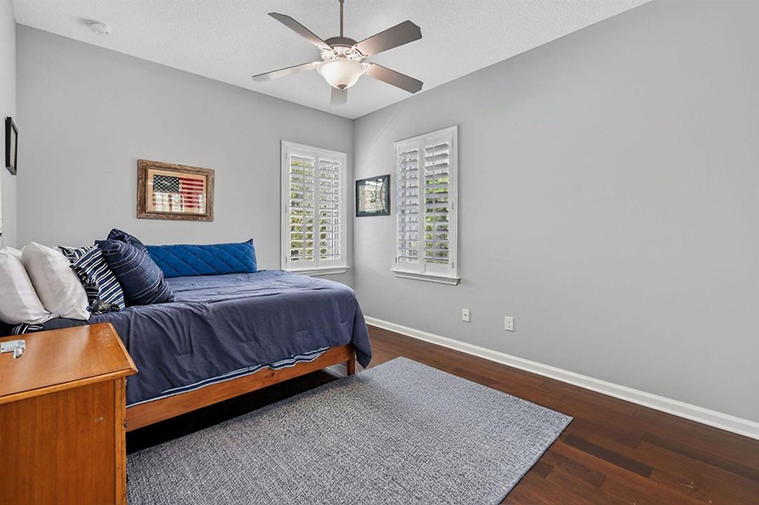350CaravelleDr(57)EDIT