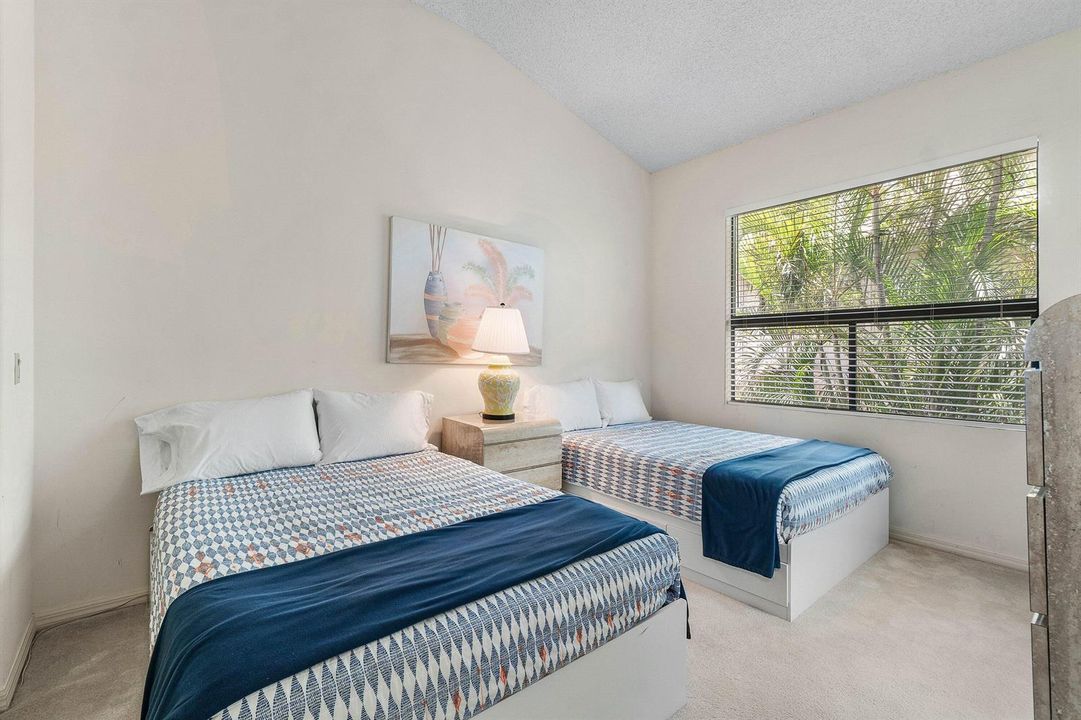 2nd Bedroom