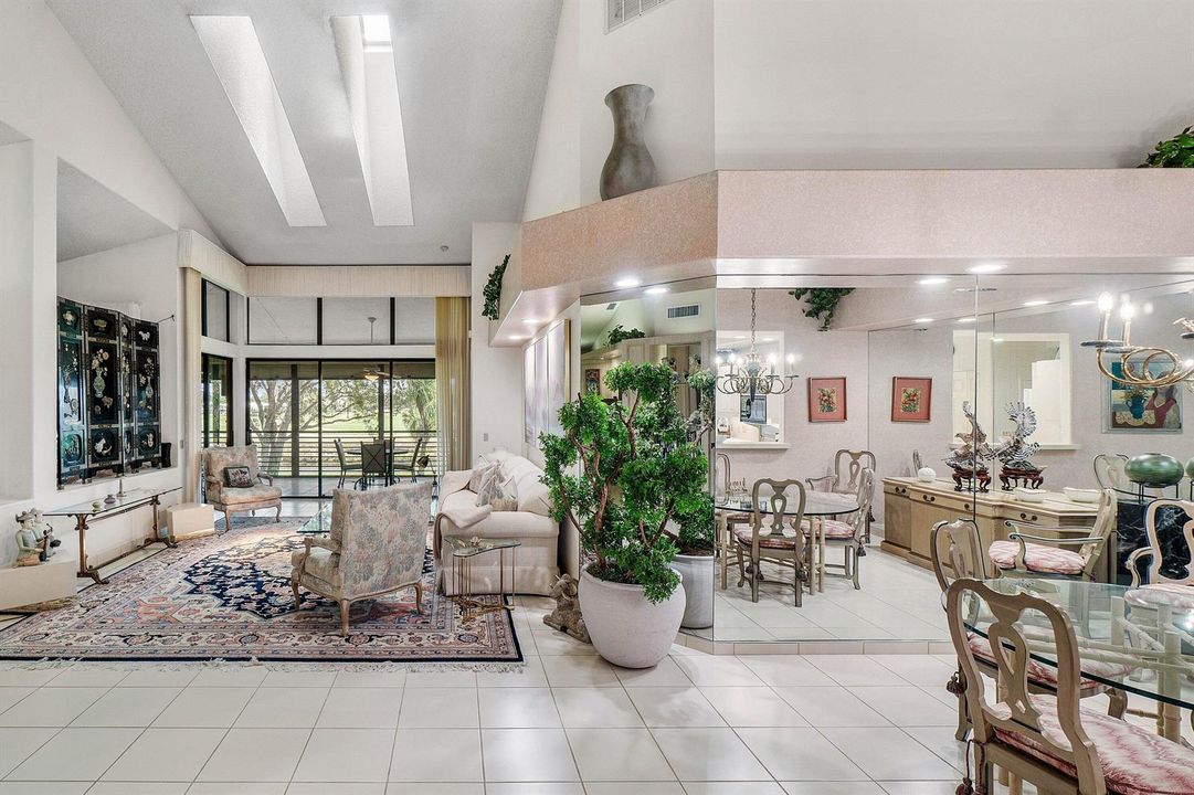 Living Room / Dining Room