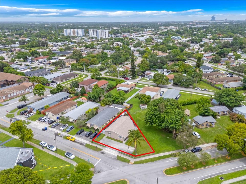 For Sale: $550,000 (0 beds, 0 baths, 1746 Square Feet)