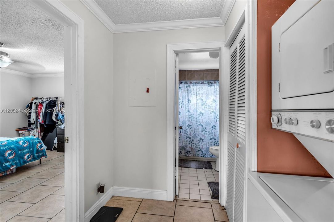 For Sale: $550,000 (0 beds, 0 baths, 1746 Square Feet)