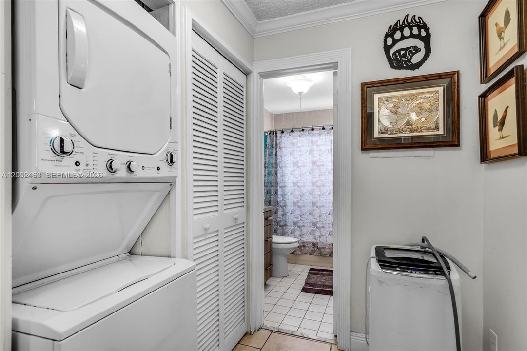 For Sale: $550,000 (0 beds, 0 baths, 1746 Square Feet)