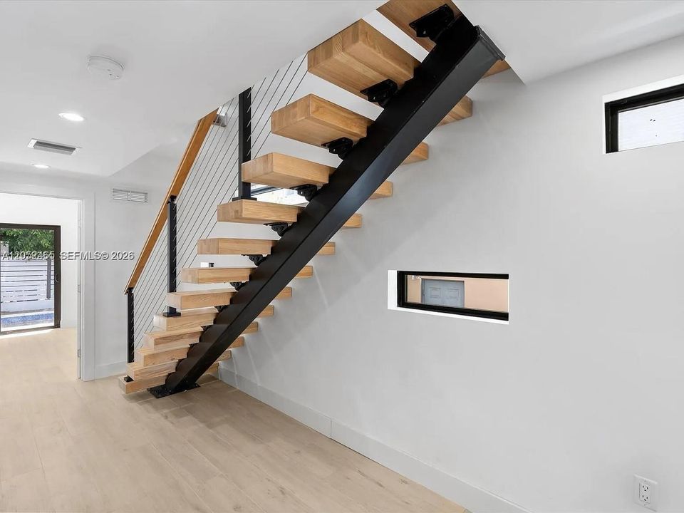 1134  71 street # 3 Miami Beach Fl. 33141