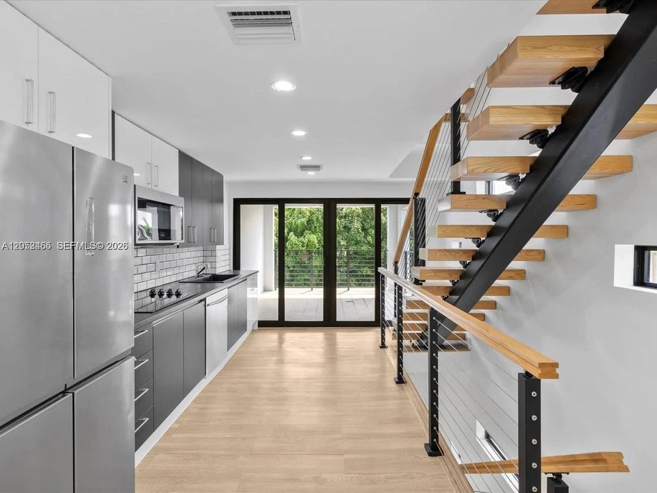 1134  71 street # 3 Miami Beach Fl. 33141