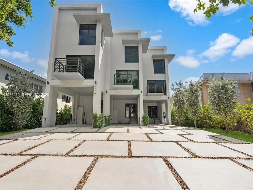 1134  71 street # 3 Miami Beach Fl. 33141
