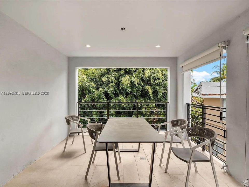 1134  71 street # 3 Miami Beach Fl. 33141