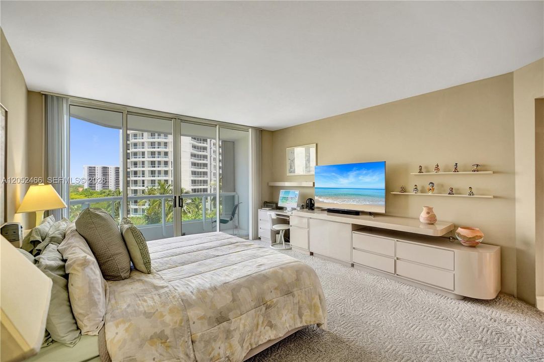 Main bedroom.