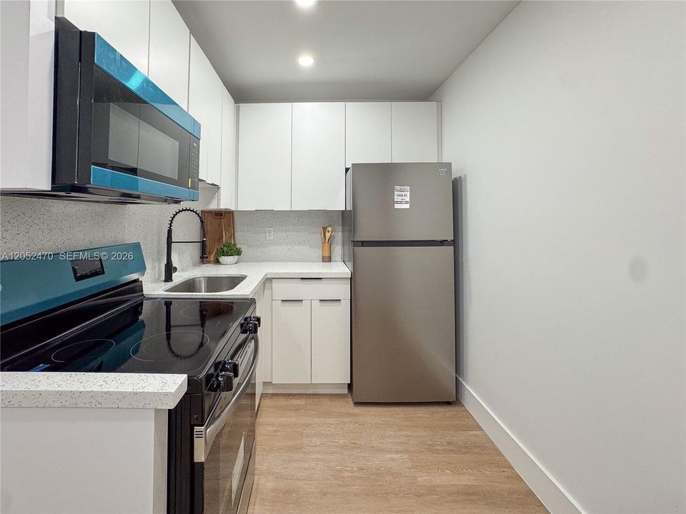 For Sale: $550,000 (0 beds, 0 baths, 1000 Square Feet)
