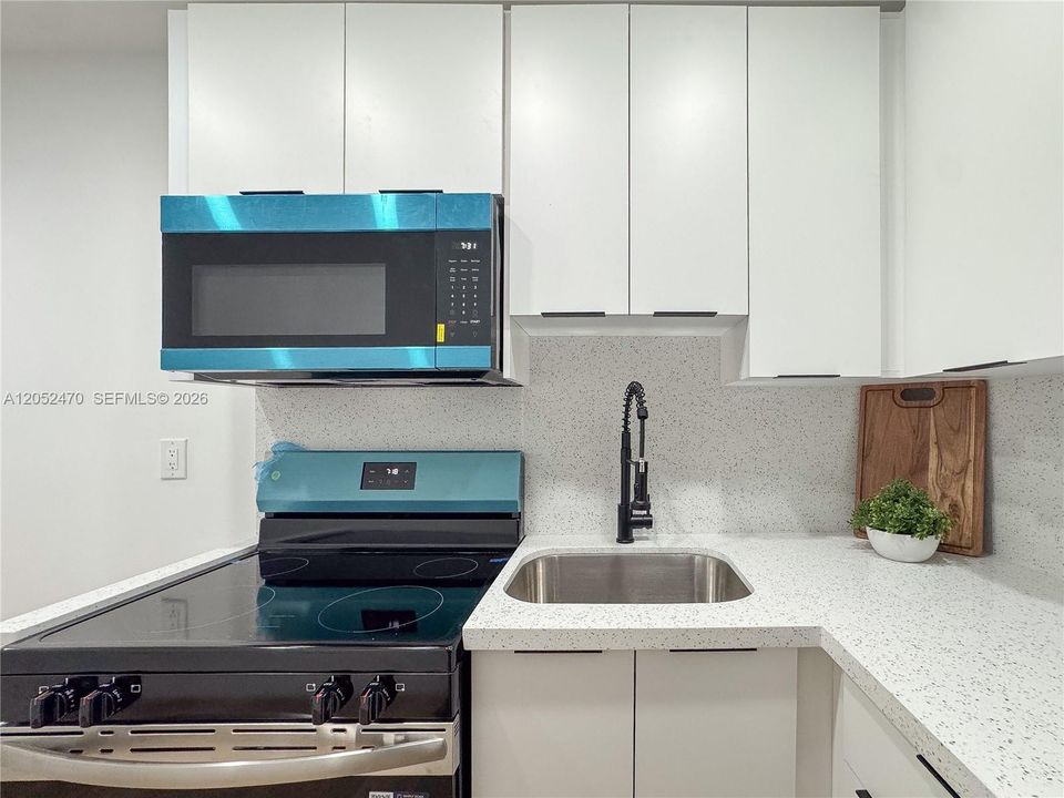 For Sale: $550,000 (0 beds, 0 baths, 1000 Square Feet)