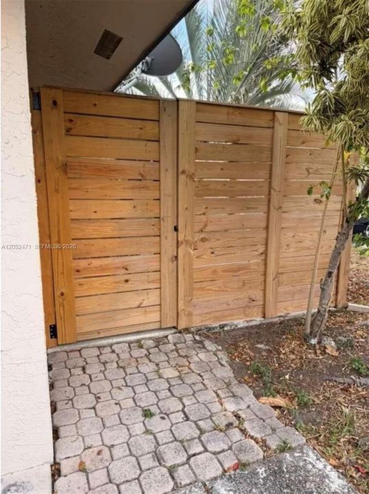 В аренду: $1,600 (1 спален, 1 ванн, 680 Квадратных фут)