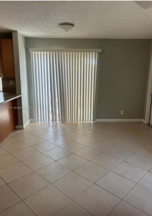 В аренду: $1,600 (1 спален, 1 ванн, 680 Квадратных фут)