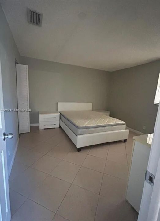 В аренду: $1,600 (1 спален, 1 ванн, 680 Квадратных фут)