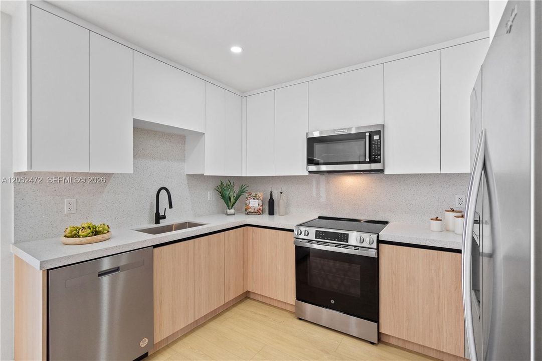 En Venta: $689,900 (3 camas, 2 baños, 0 Pies cuadrados)
