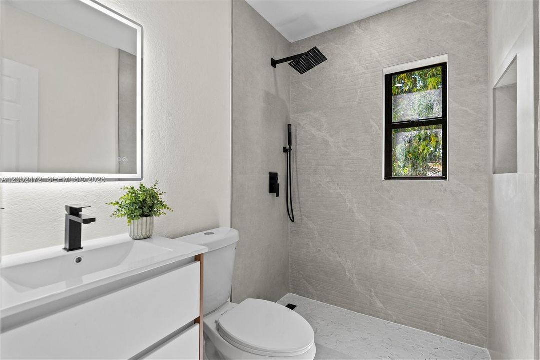En Venta: $689,900 (3 camas, 2 baños, 0 Pies cuadrados)