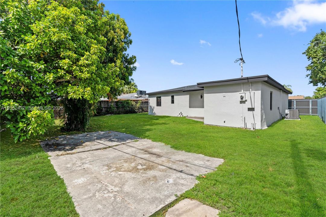 En Venta: $689,900 (3 camas, 2 baños, 0 Pies cuadrados)
