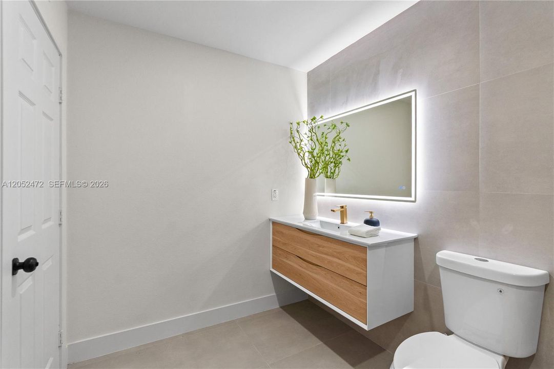 En Venta: $689,900 (3 camas, 2 baños, 0 Pies cuadrados)