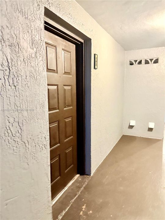 В аренду: $2,000 (1 спален, 1 ванн, 583 Квадратных фут)