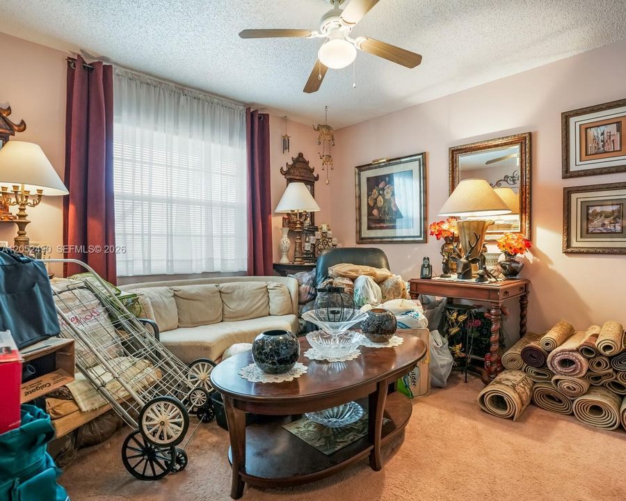 For Sale: $135,000 (2 beds, 2 baths, 1260 Square Feet)