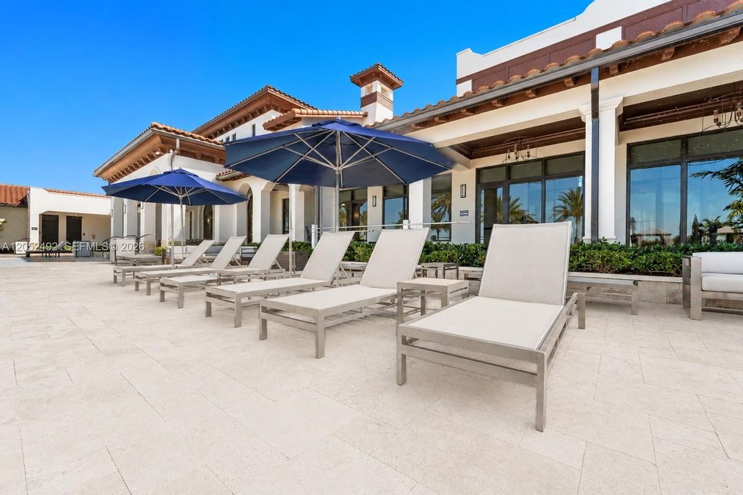 Active With Contract: $1,725,000 (4 beds, 4 baths, 4065 Square Feet)