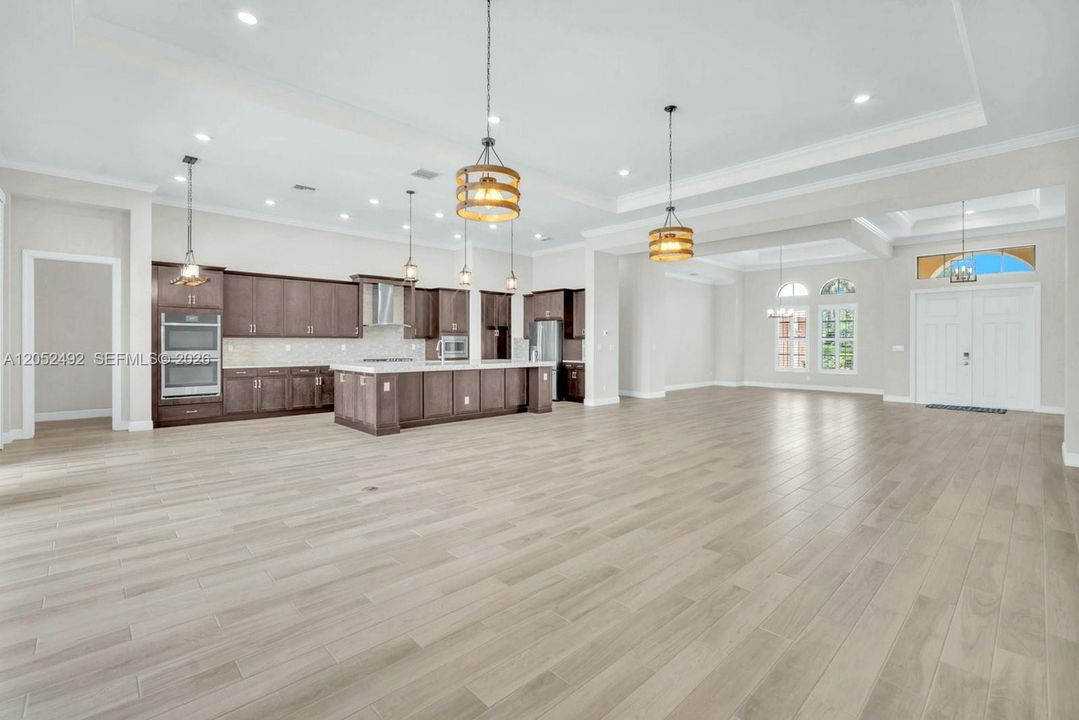 Active With Contract: $1,725,000 (4 beds, 4 baths, 4065 Square Feet)