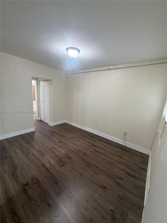 For Rent: $1,500 (1 beds, 1 baths, 500 Square Feet)
