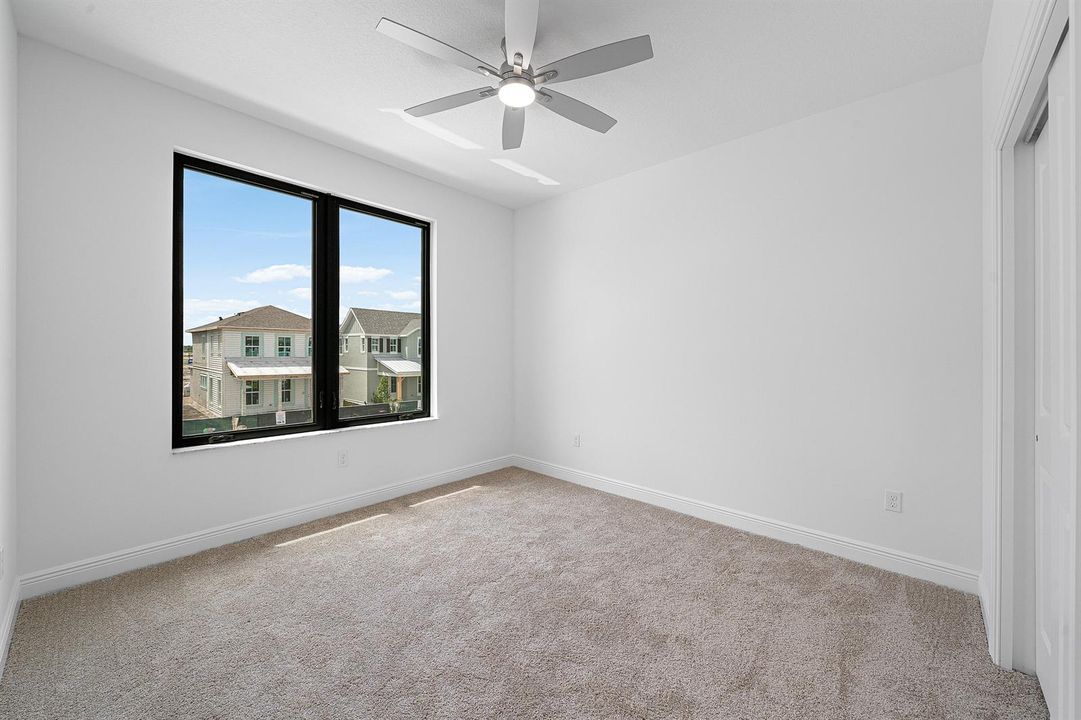 034-920SouthwestNewfieldAvenue-PalmCity-
