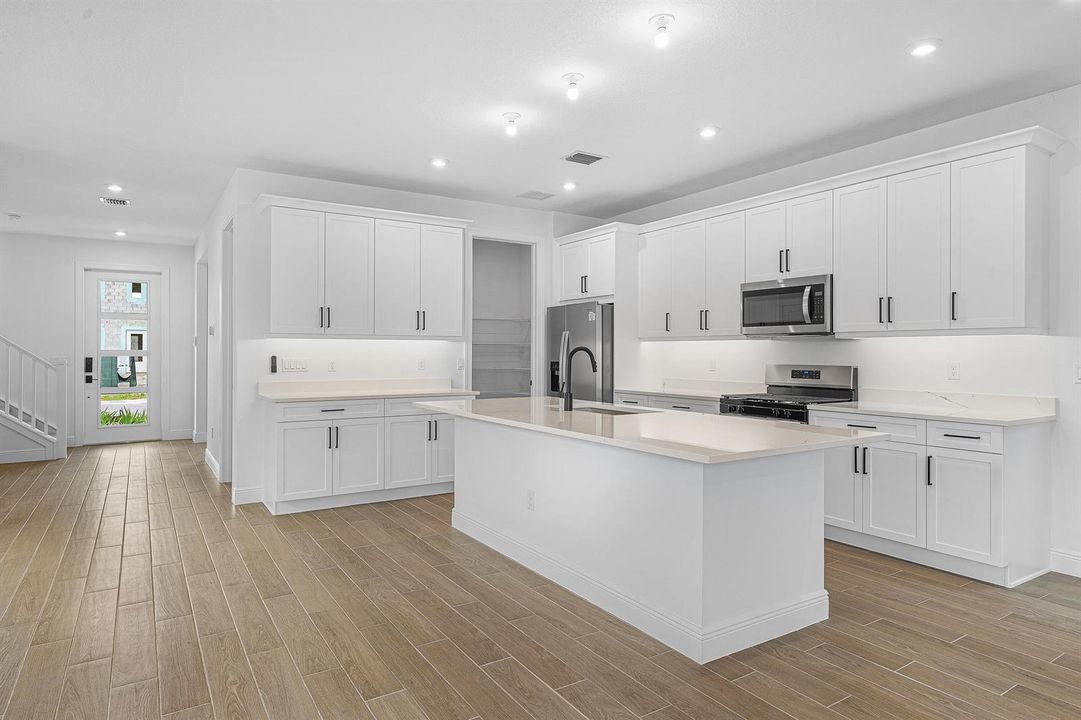 015-920SouthwestNewfieldAvenue-PalmCity-