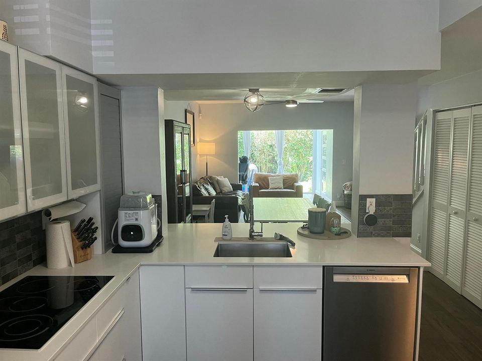 Kitchen 2