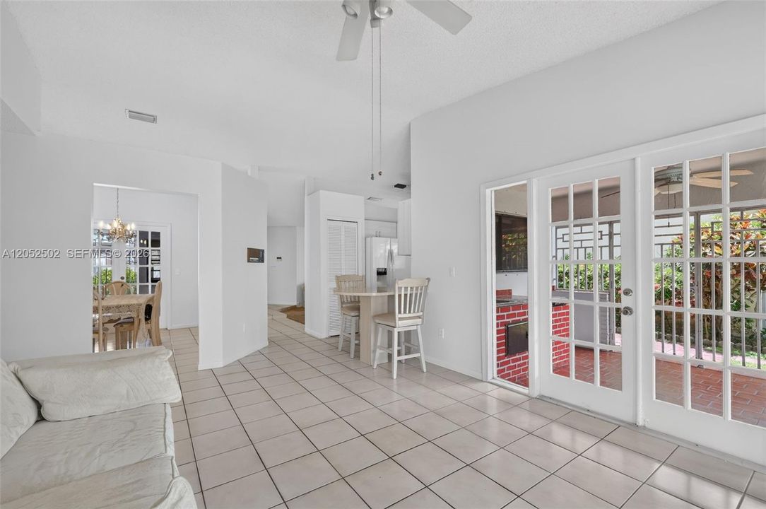 For Sale: $640,000 (3 beds, 2 baths, 1536 Square Feet)