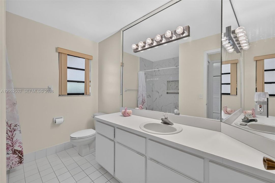 For Sale: $640,000 (3 beds, 2 baths, 1536 Square Feet)