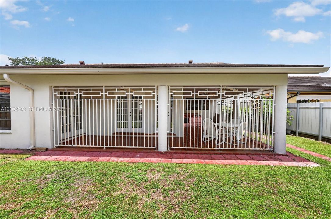 For Sale: $640,000 (3 beds, 2 baths, 1536 Square Feet)