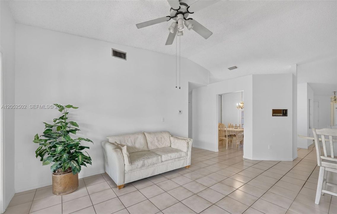 For Sale: $640,000 (3 beds, 2 baths, 1536 Square Feet)