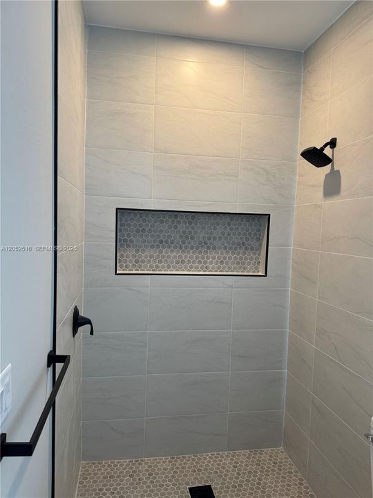 В аренду: $1,800 (3 спален, 2 ванн, 0 Квадратных фут)