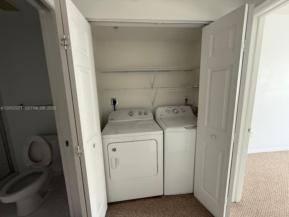 В аренду: $2,650 (2 спален, 2 ванн, 989 Квадратных фут)