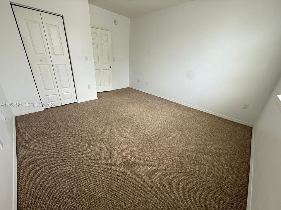 В аренду: $2,650 (2 спален, 2 ванн, 989 Квадратных фут)
