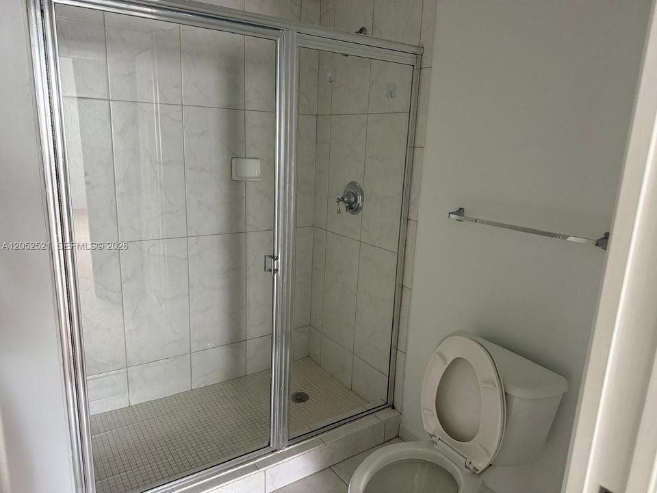 В аренду: $2,650 (2 спален, 2 ванн, 989 Квадратных фут)