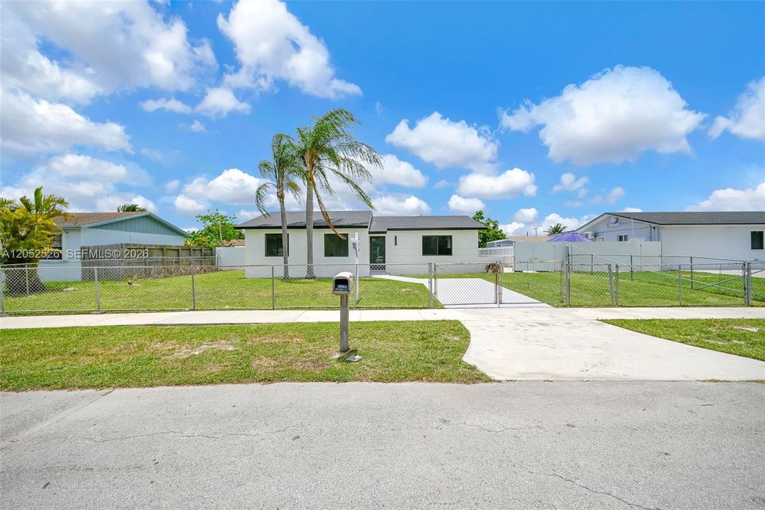En Venta: $675,000 (3 camas, 2 baños, 1398 Pies cuadrados)
