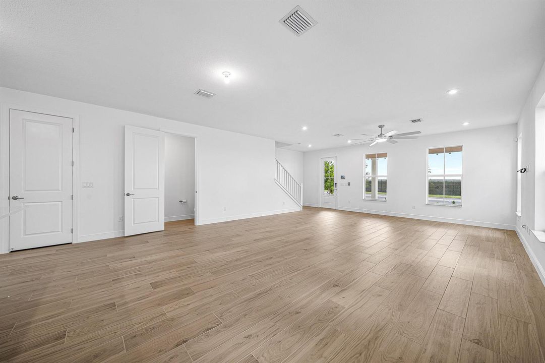 010-10720SouthwestPioneerParkway-PalmCit