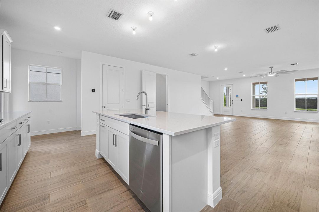 014-10720SouthwestPioneerParkway-PalmCit