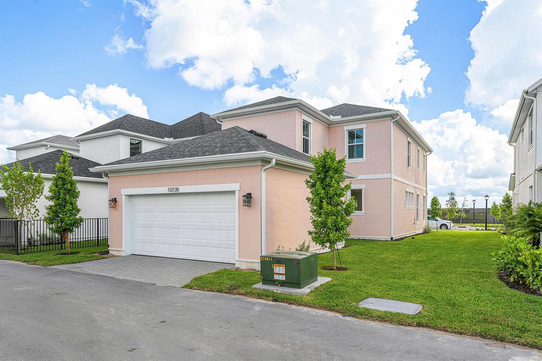 038-10720SouthwestPioneerParkway-PalmCit