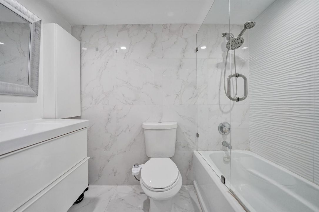 Master Bath 1