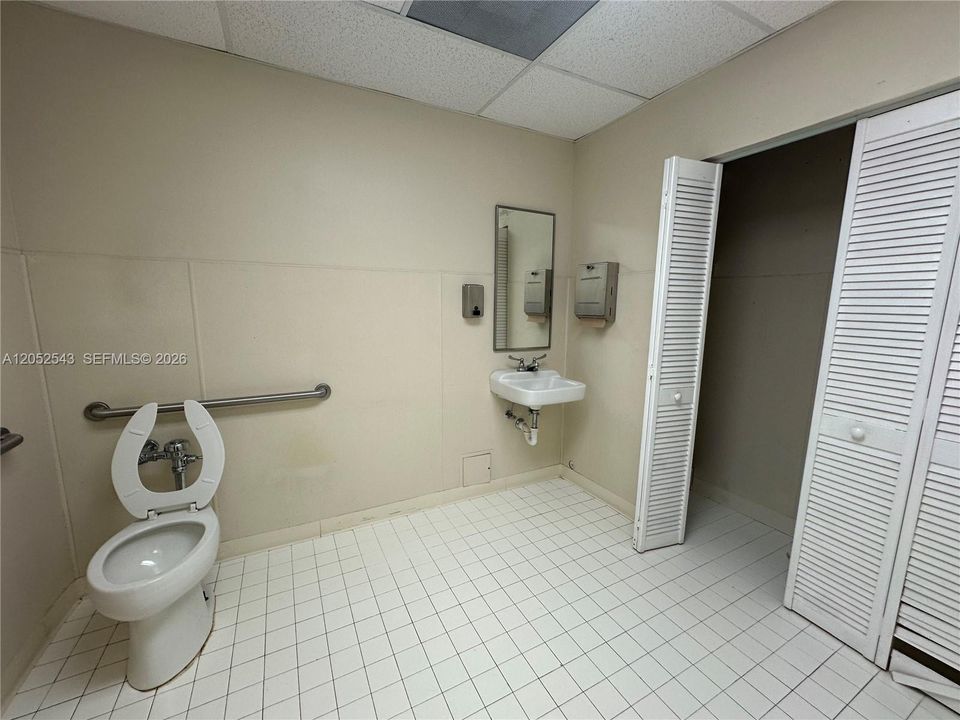 For Rent: $7,000 (0 beds, 0 baths, 0 Square Feet)