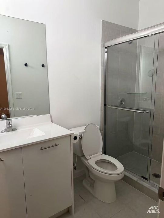For Rent: $2,900 (3 beds, 2 baths, 1483 Square Feet)