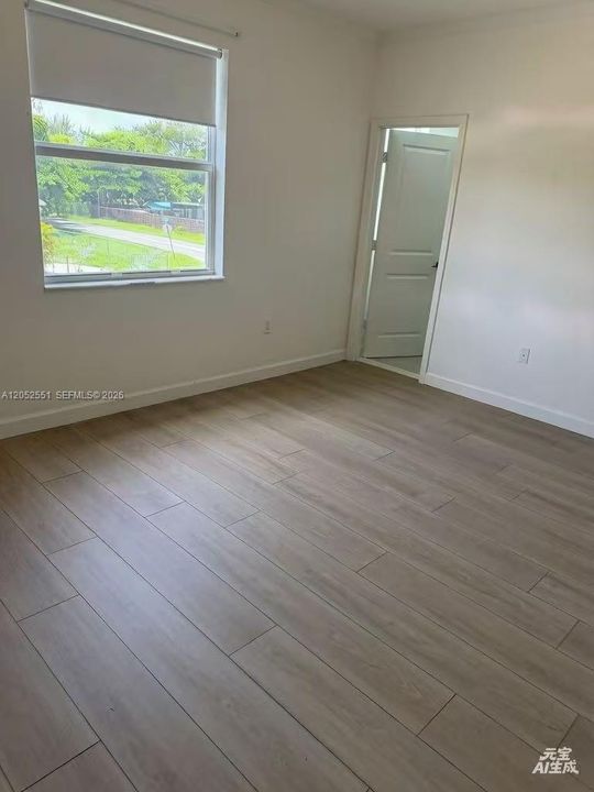 For Rent: $2,900 (3 beds, 2 baths, 1483 Square Feet)